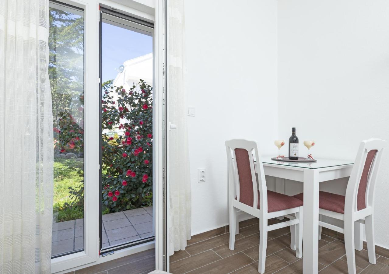 Apartments Natasa 라도비치 외부 사진