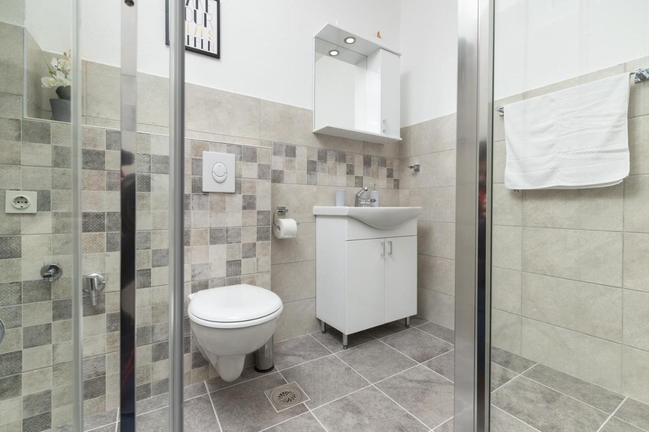 Apartments Natasa 라도비치 외부 사진